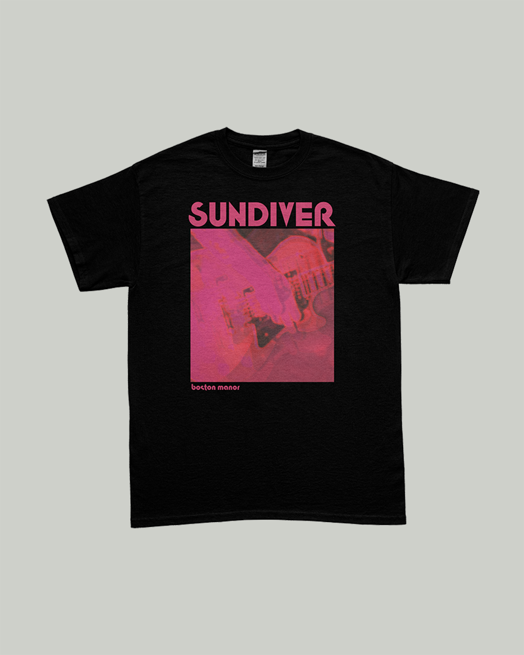 LOVELESS TEE